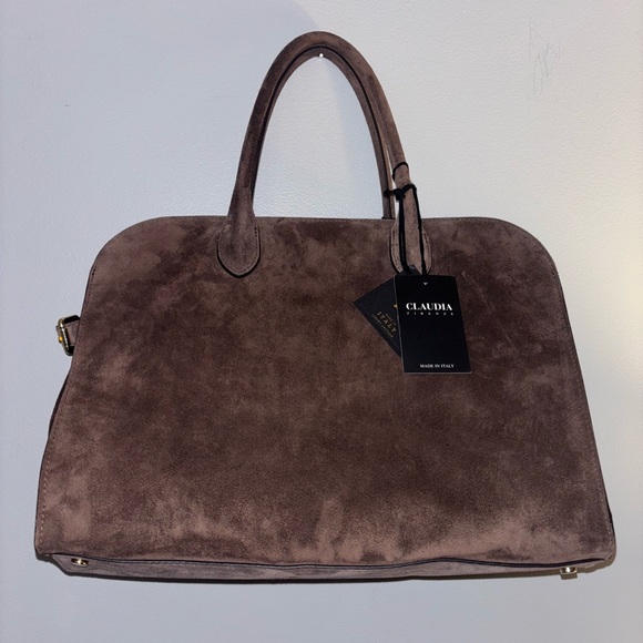 Claudia Firenze Handbags - 🤎NEW Claudia Firenze Margaux Style Bag In Suede